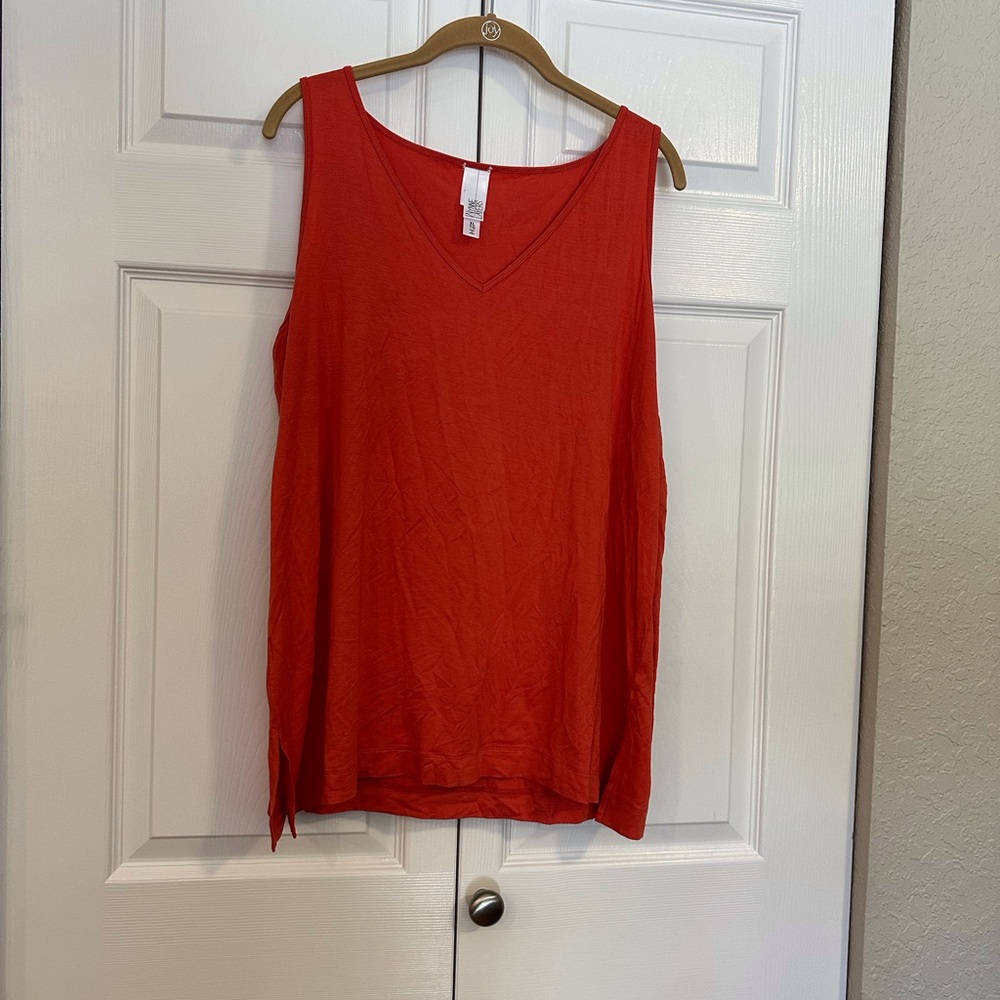 MarlaWynne Vibrant Paprika V-neck Tank XL